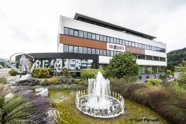 Praxisgebäude oder Empfangsbereich